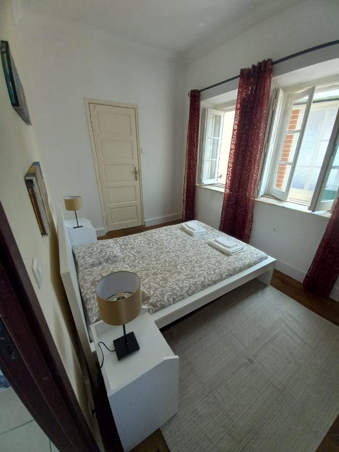 Casa Blanca Hostel Peniche Buitenkant foto